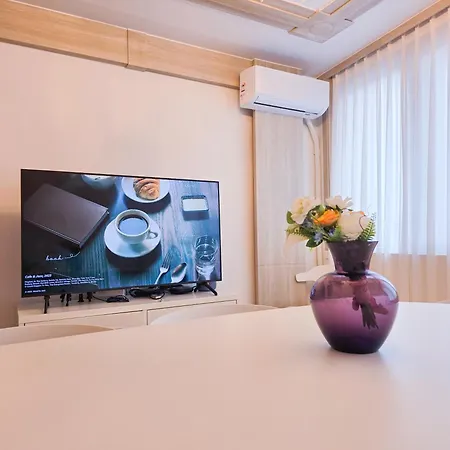 3Bed,Chillingstay Jongro Ddm, Ddp,Dongmyo Station, 2Min, Convenient Transportation To Sinseol-Dong Station